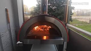 Forno a legna Rosso 76 - Due anni dopo - YouTube