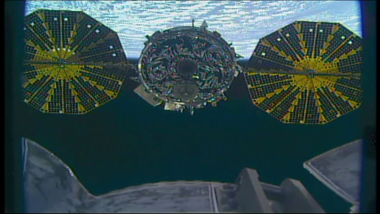 mercury letra U.S. Commercial Cargo Ship Departs the Space Station