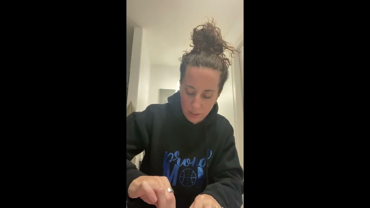 Medicube Salmon DNA Toner Pads Review – Pink Collagen Jelly for Radiant Skin 