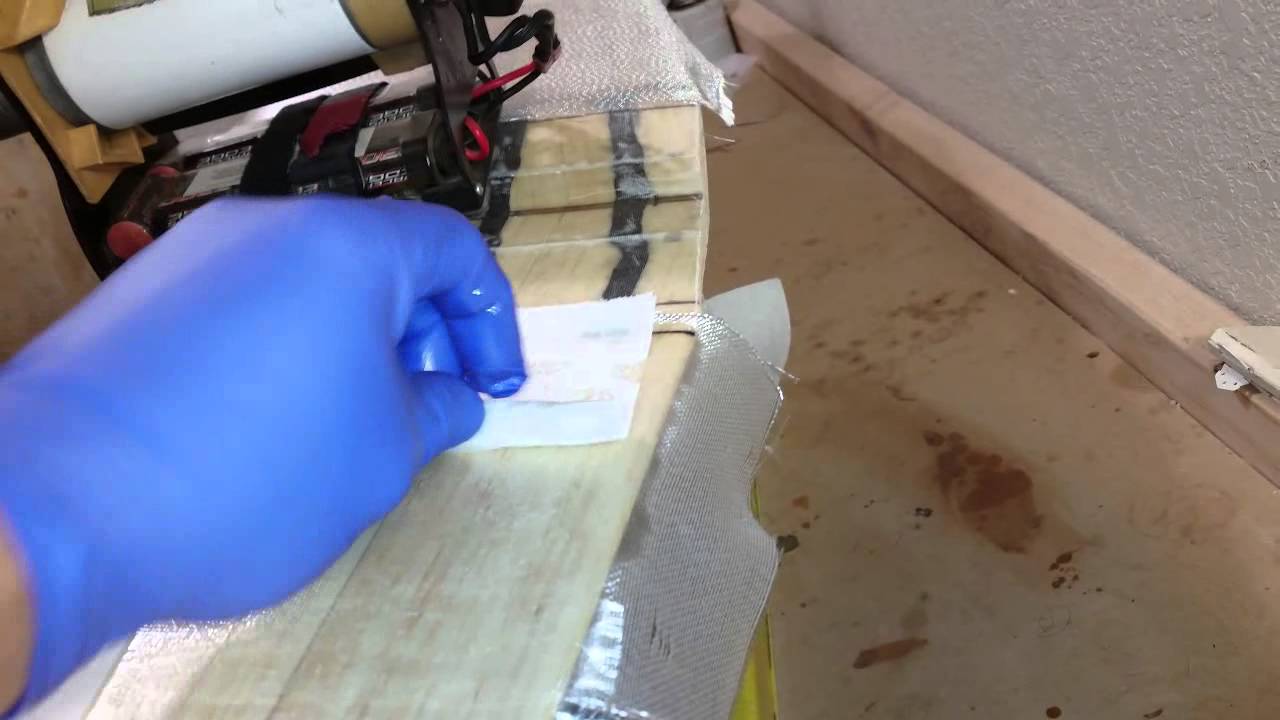 Fiberglassing a wing