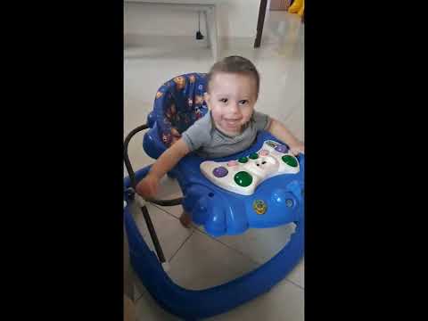 حبيبي ارسلان الله يسعدك يا بابا