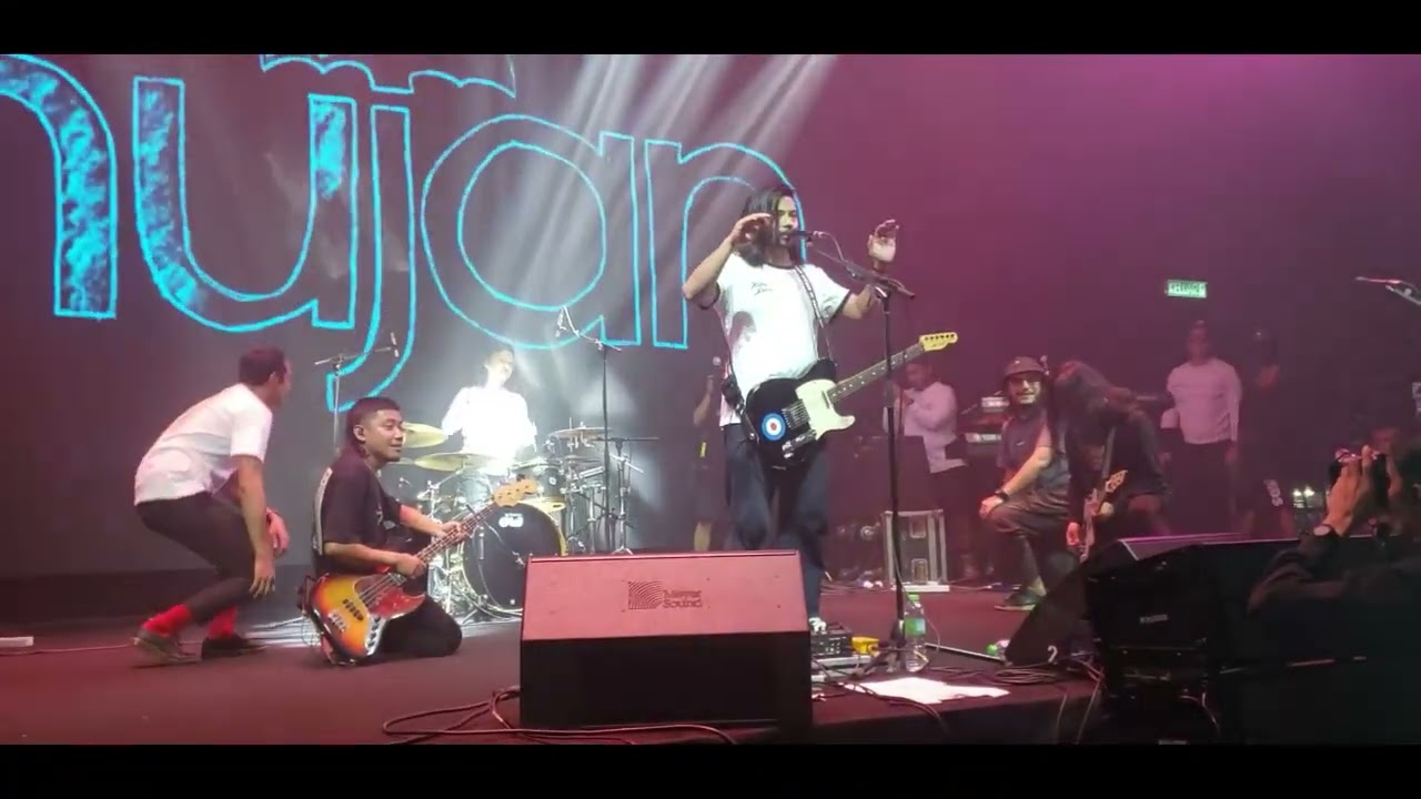 Hujan - Aku Skandal | [Live] Tiba-Tiba Riuh 2023