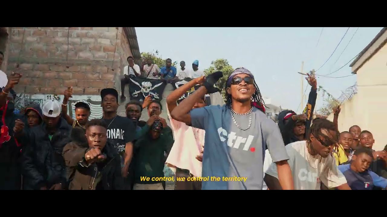 Chien Maître - Contrôle (feat. @kb_le_roi) [Clip Officiel]