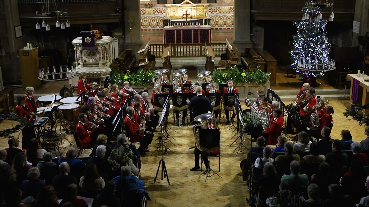 It's Beginning To Look A Lot Like Christmas - Burbage Brass Band (Buxton) feat. Hannah Pollard