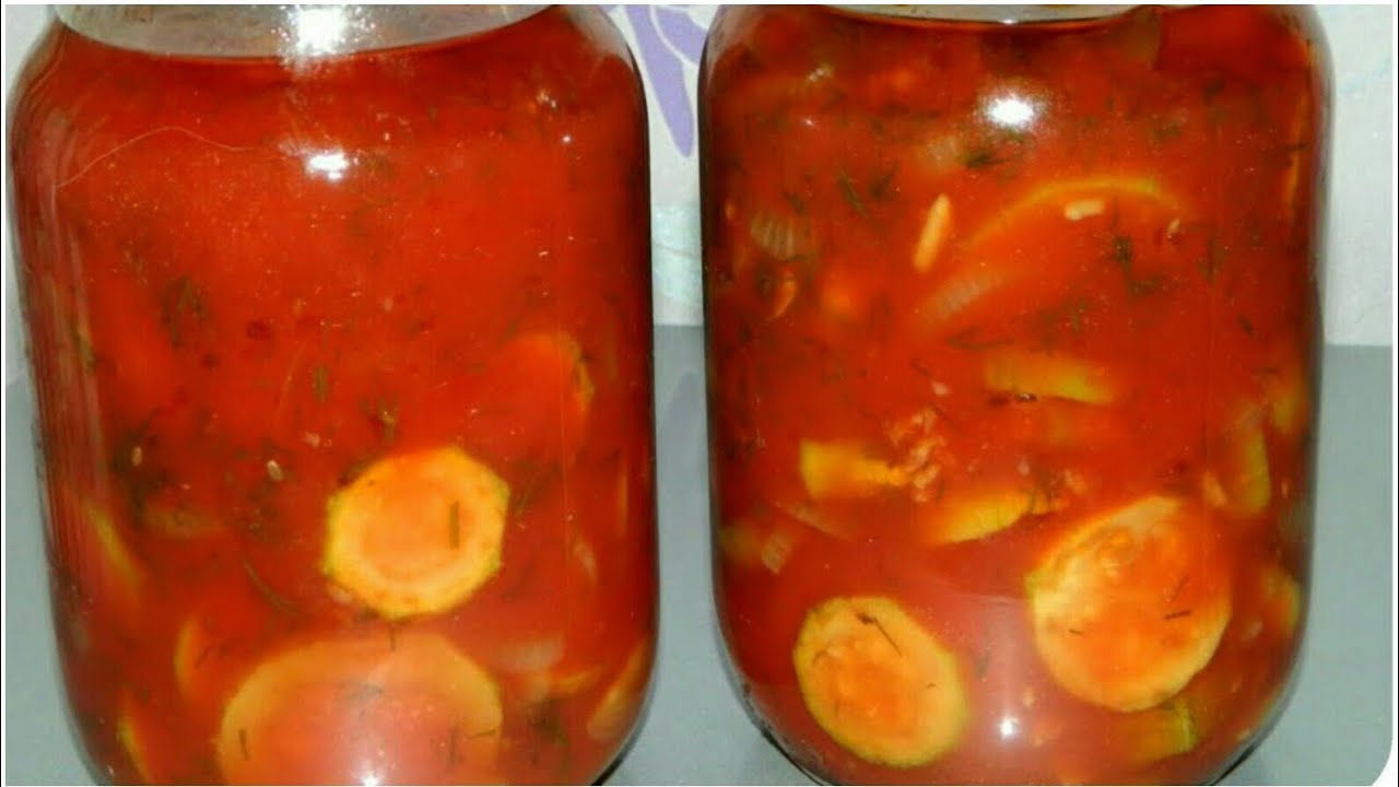 Лечо из кабачков и перца с томатной пастой - Лайфхакер