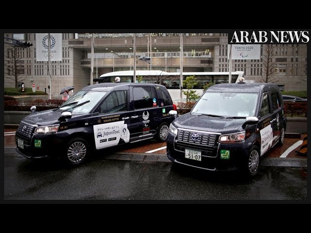 豊田秋為　御所車に鳥　掛軸　H59 Toyota's Japan Taxi becomes an expensive Olympic symbol