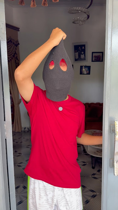 Men must keep their promises. Next, what color is bald? Comment!! #short #funny #comedy