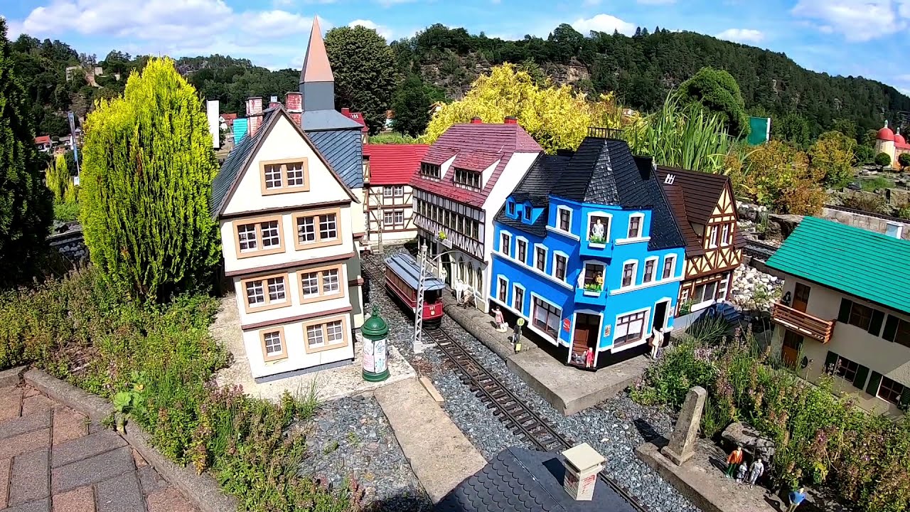Eisenbahnwelten Rathen - Weltgrösste Garteneisenbahn in der sächsischen Schweiz