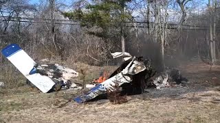 1 dead, 2 injured when plane crashes into Long Island neighborhood