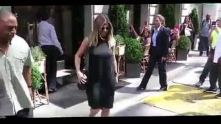 Hot Bra Less Showing S Jennifer Aniston Keeps It Simple While Out In Ny