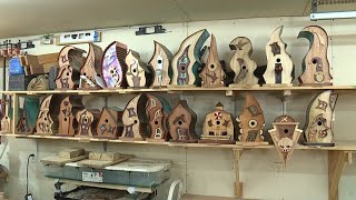 Building birdhouses On The Pennsylvania Road