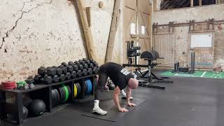 STANDING STRADDLE HIP CIRCLES