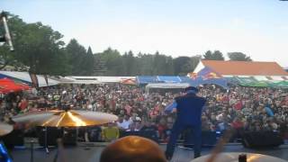 Live in Czech Republic (02/06/2012)