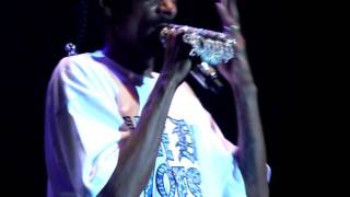 Snoop Dogg_'Deep Cover & Nuthin' but a G Thang'_live in Köln 2011!