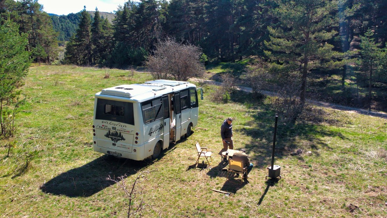 KARAVAN İLE RAHATLATICI ORMAN KAMPI BMC LEVEND XL