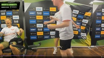 refrezh 1v5 vs Liquid with Cadian chairslams