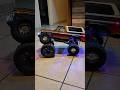 Traxxas Ford Bronco crawling over a 1/8 scale tyre like it's nothing. #rc #rccrawler #traxxas #rccar