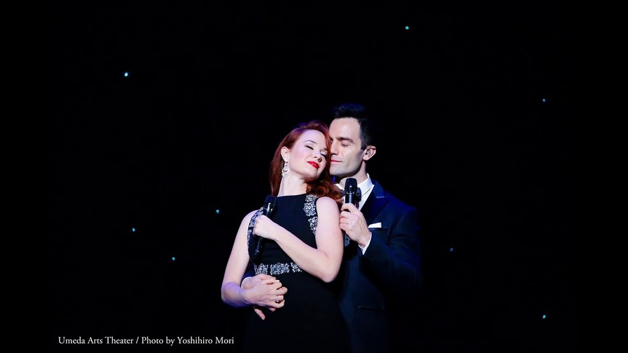 We kiss in the shadow - Hello Young Lovers, 4 Stars 2017 Japan