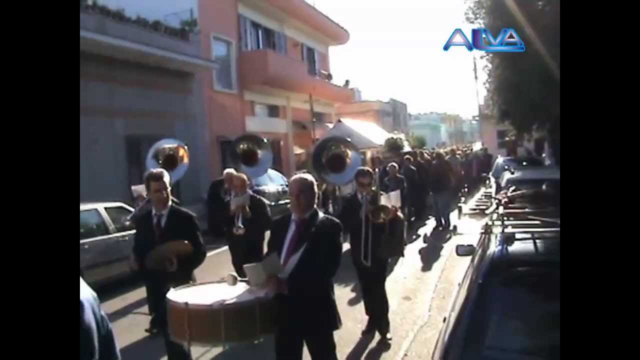 Banda e tamburelli al funerale di Uccio Aloisi