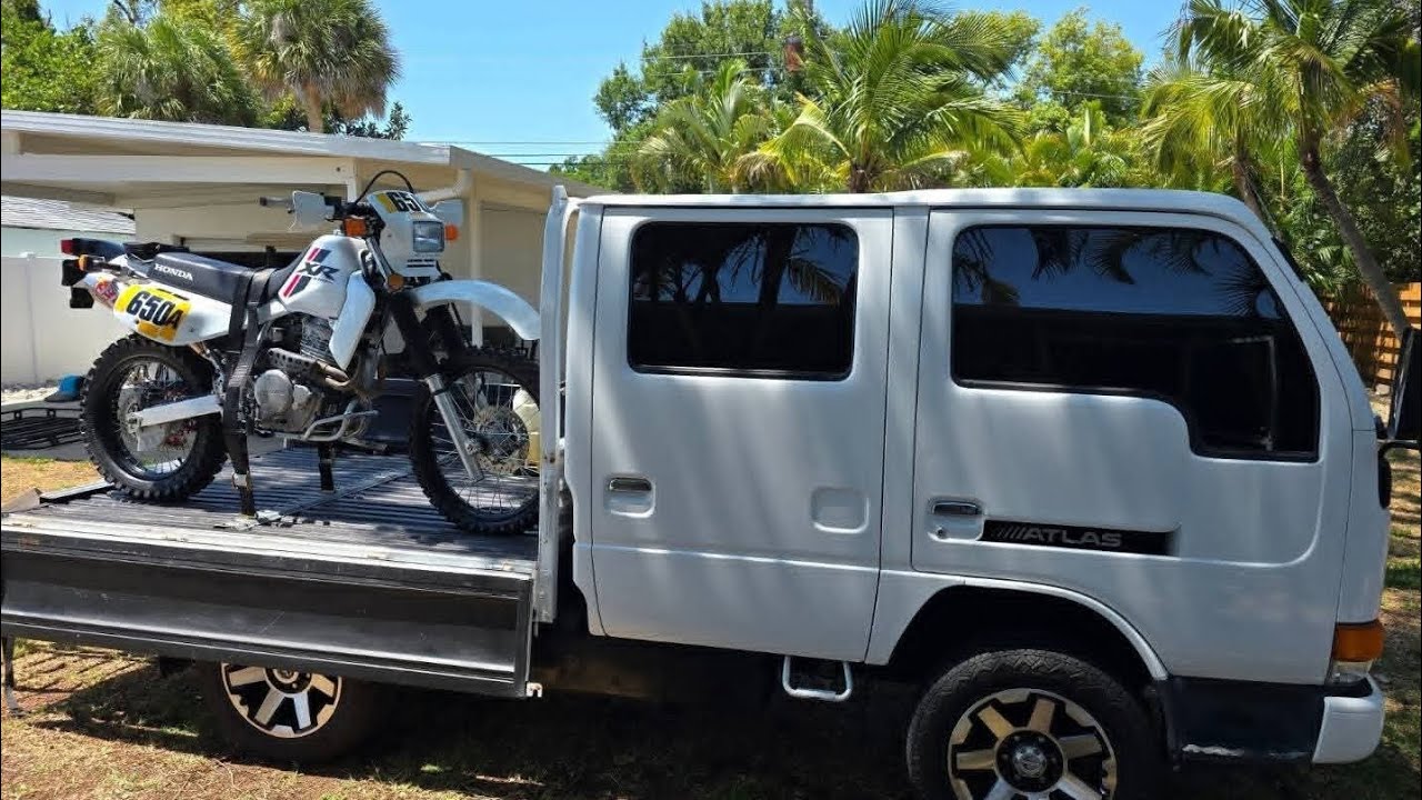 XR650L goes to Supercross track 