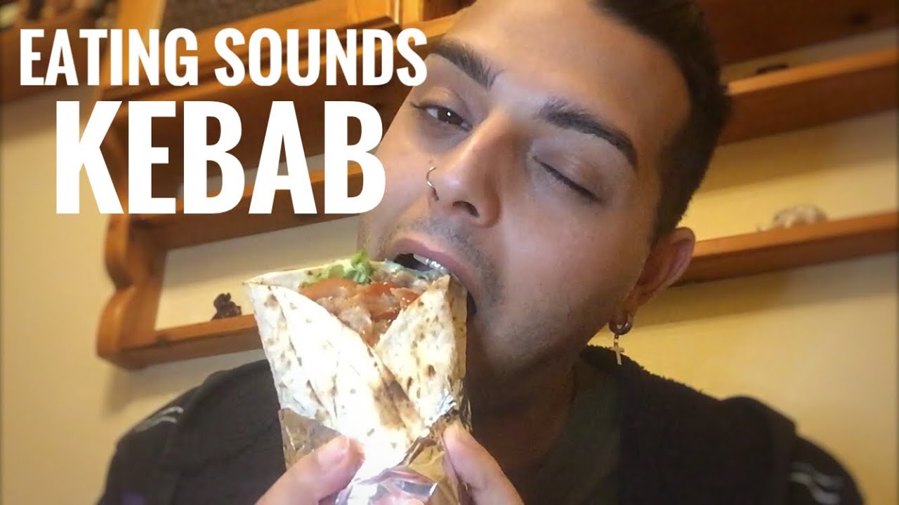 ★ASMR Italiano★Eating a Kebab + Smoke Cigarette★Whispering