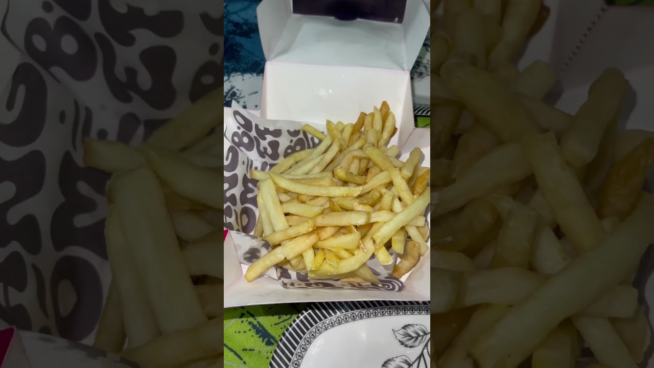 Loaded Fries & Sandwich Feast at Boomerang | DHA Lahore Food review 🍟