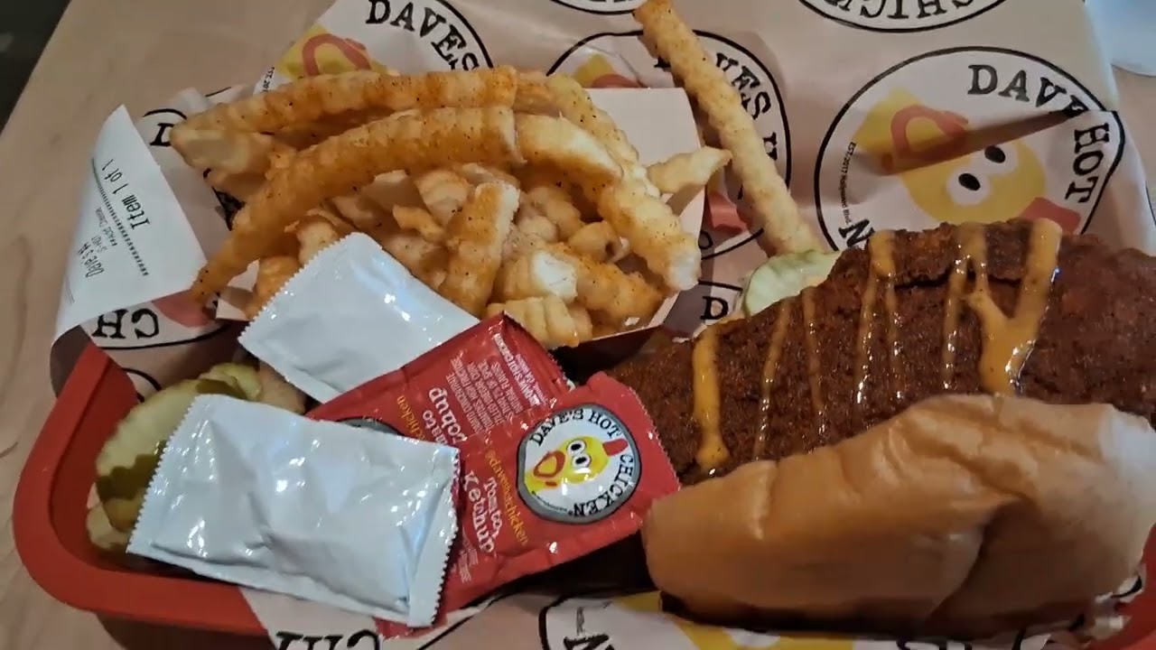 Dave's Hot Chicken in queens nyc, 2025 09 10