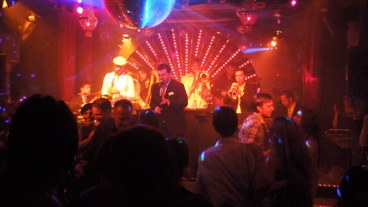 The Sweet Simones, Paradiso Tanzbar