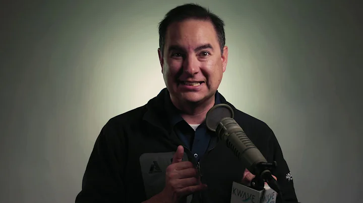 How to talk into a microphone - pro tips and microphone basics