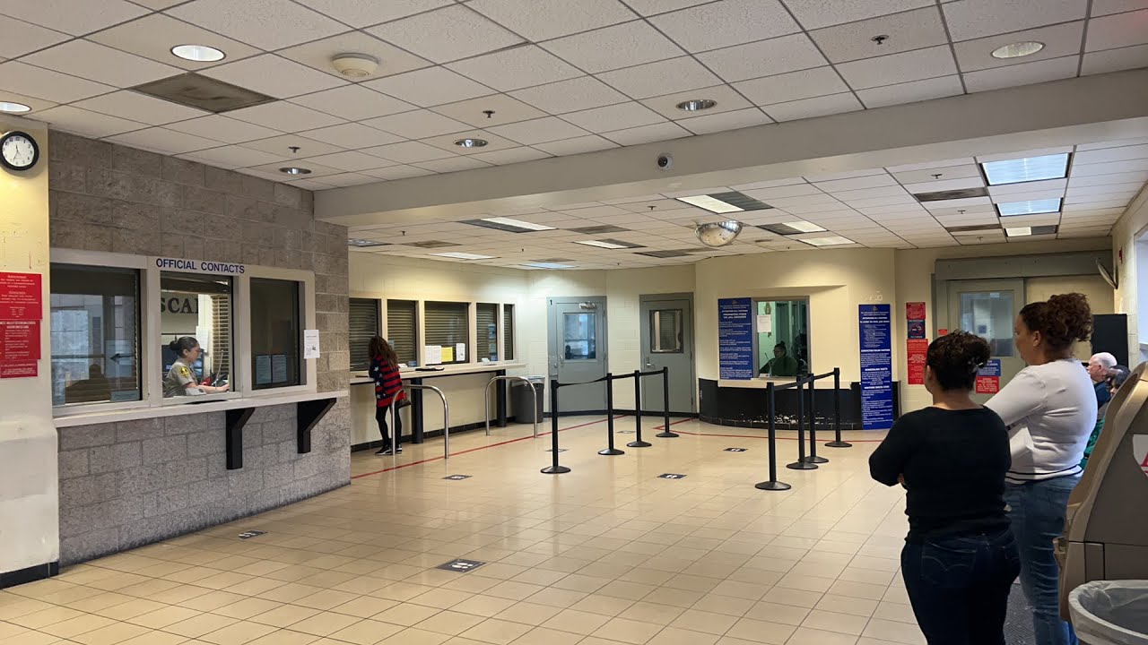 AT WEST VALLEY DETENTION CENTER WAITING FOR EDIN AND LORENZO!!! YouTube