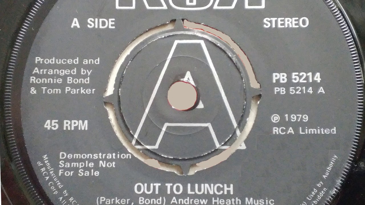 在 YouTube 上觀看「The Client - Out to Lunch (BBC Radio 4 Radio Active Theme)」 在 YouTube 上觀看「The Client - Out to Lunch (BBC Radio 4 Radio Active Theme)」