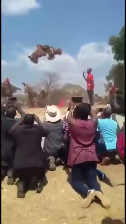 Africa  and witch craft, ho is this guy levitating ,Amazing!