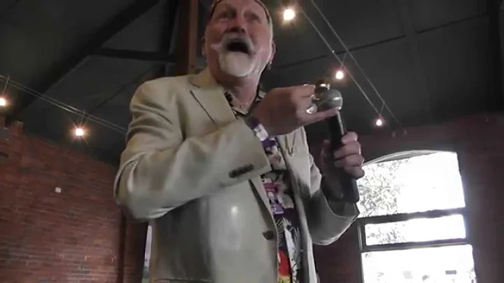 Robert Rankin at Armageddon Expo - author talk