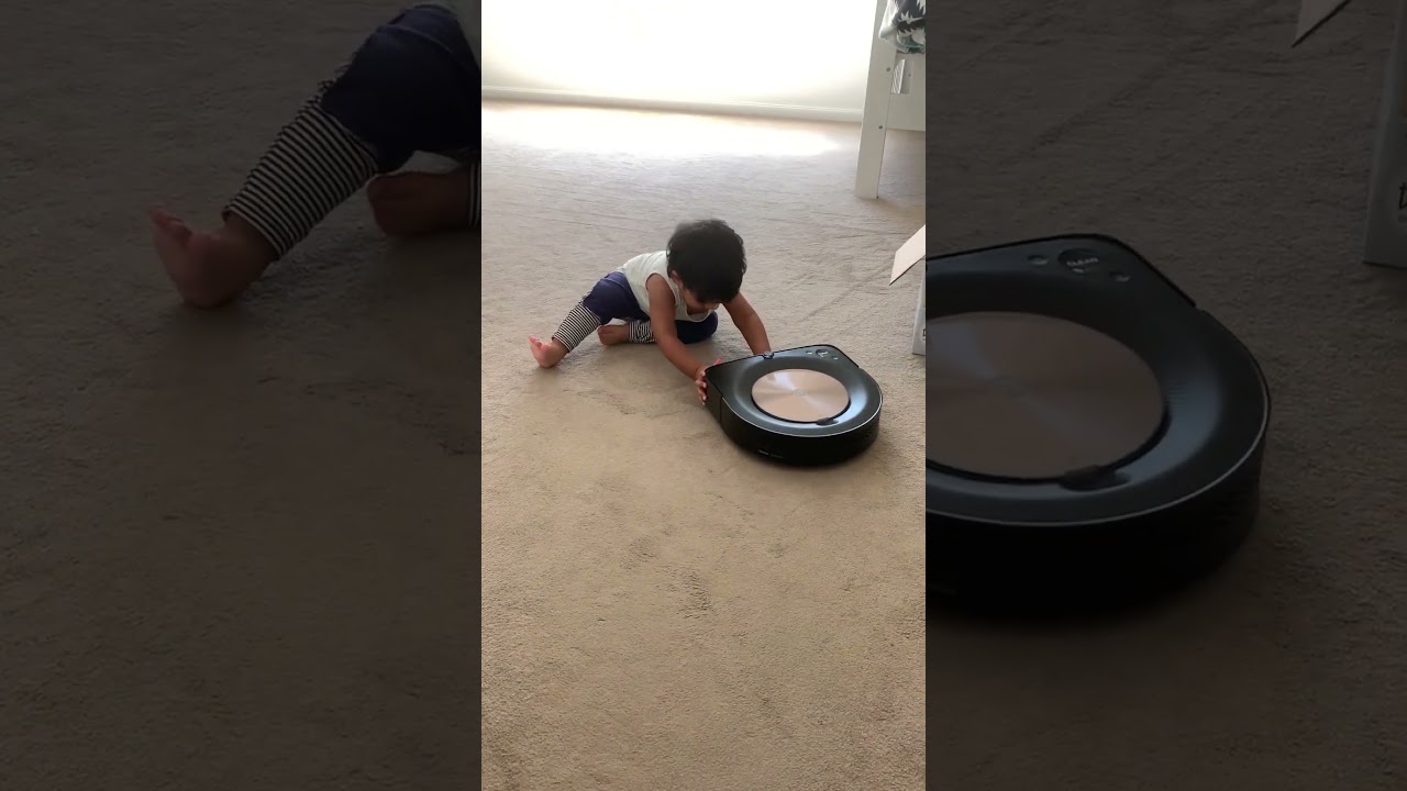 iRobot Roomba Robot Vacuum Cleaner disturbed by Toddler | Tiara’s