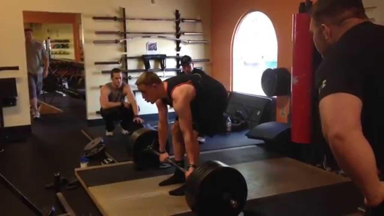 Evan Defer 500lb Deadlift - YouTube