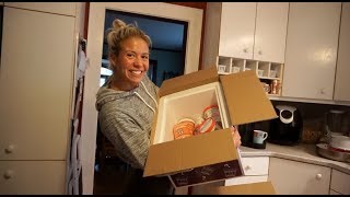 FREE ICE CREAM, DIY Poke Bowls and Full Leg Workout