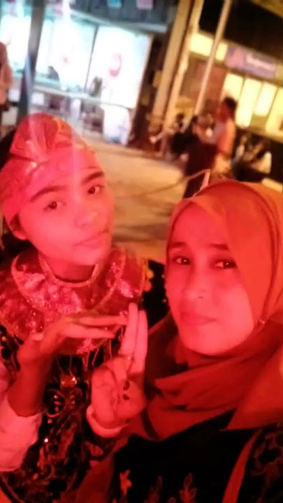 orang banyak yg menduga seperti kakakadek#campursari #nikensalindrycampursari# #wayangkulit #beranda