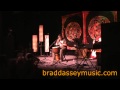 Brad dassey performs bongo praise live cup o joy