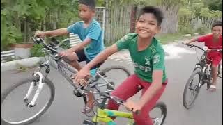 balapan liar : goyangan Tik tok lucu ngakak abis
