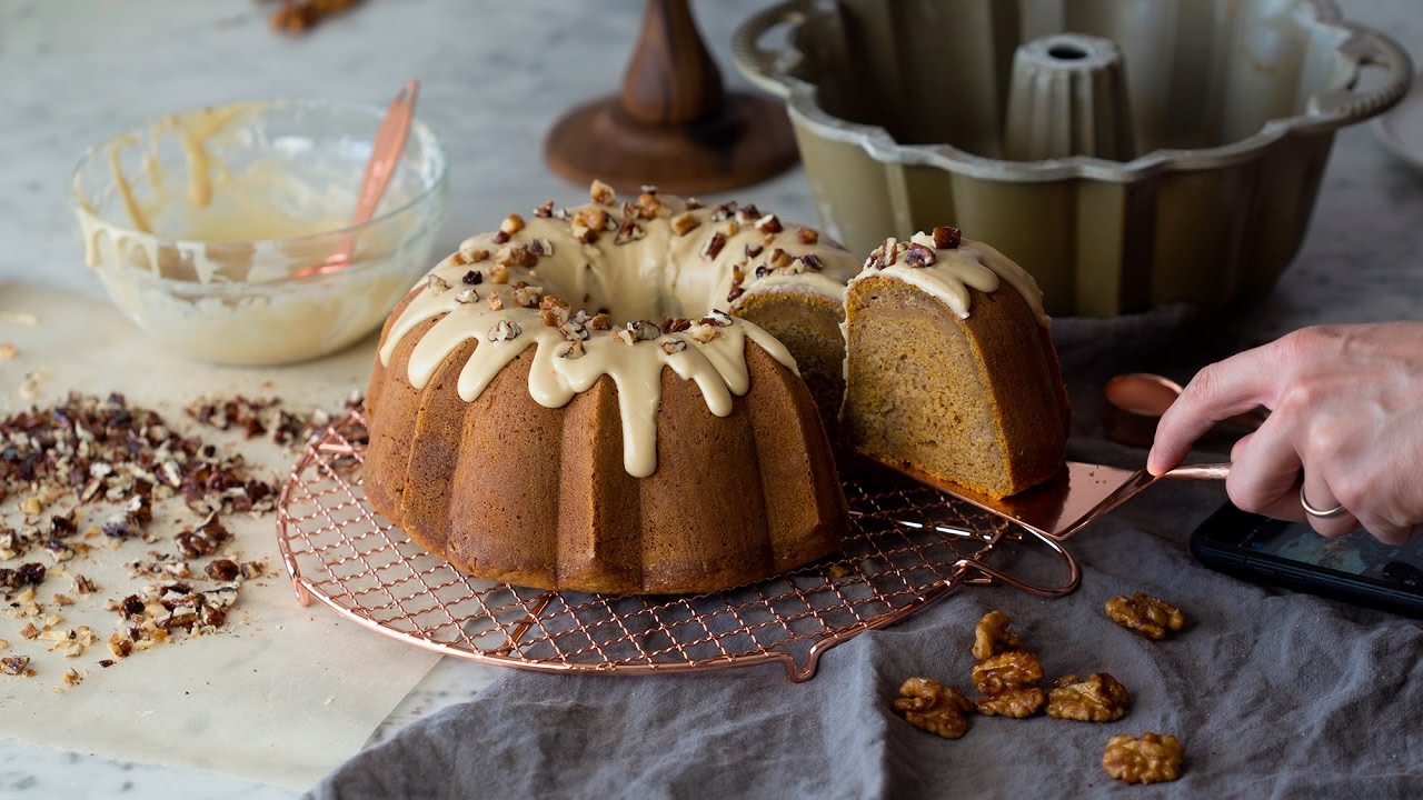 Mini Bundt Cakes - Preppy Kitchen