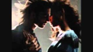 Can Yücel - Aşık Olabilirsin