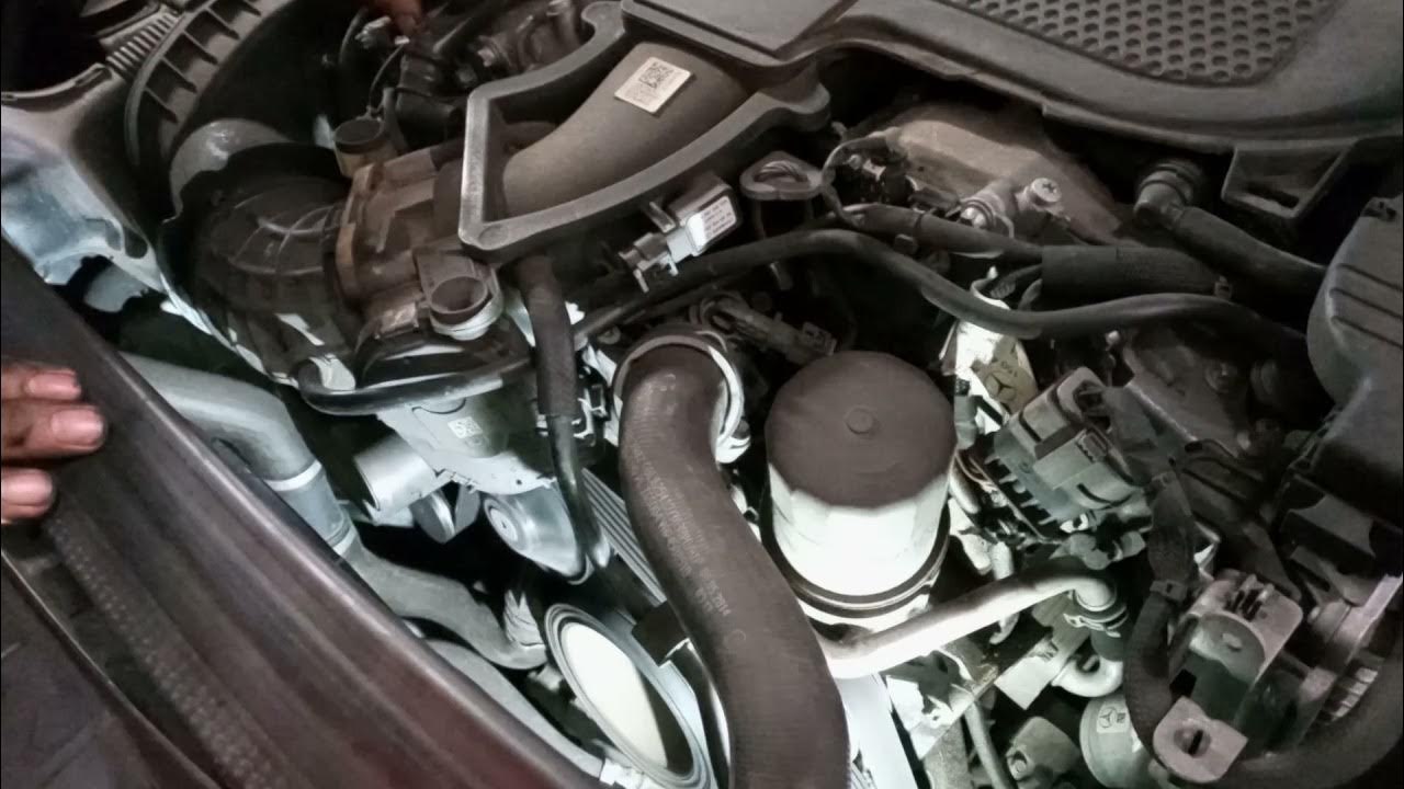 2014 Mercedes GLK 350 engine noise - YouTube