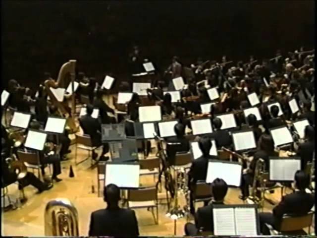 ヴァイオリンと管弦楽のための協奏風狂詩曲伊福部昭