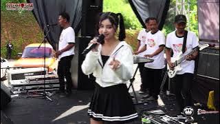 Download lagu CANTIKA DAVINCA, camelia, the rosta live mentari hill pacitan