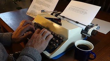 1969 Facit 1620 typewriter at work
