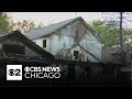 Strong winds fuel fire on Chicago&#39;s Northwest Side