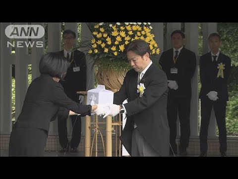 蝋燭立『鳩を抱いた伴天連』 A memorial service was held at Chidorigafuchi National Cemetery