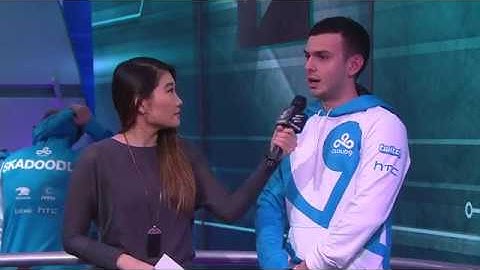 Stewie2K trolls behind Tarik in flash interview after wining vs Mousesports