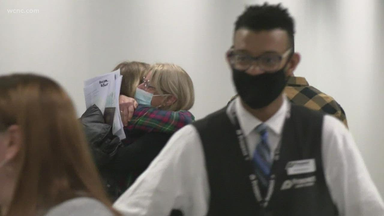 U.S. lifts international travel ban