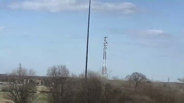 Cell tower in Elkhart, Indiana with an FH-324 double xenon strobe beacon.